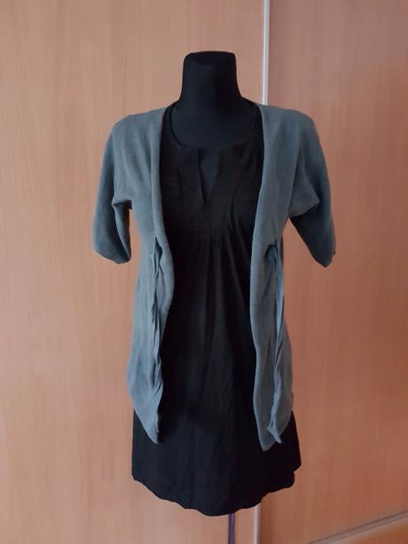 Tmavošedý svetrík na zaväzovanie mko, m