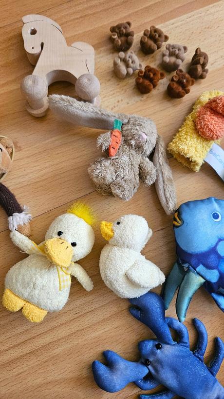 Male detske hracky, 14ks,