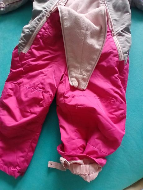 Overal do snehu, lupilu,104