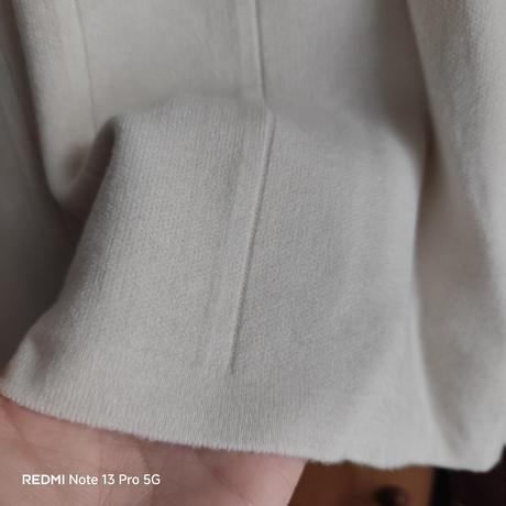 Pulóver s pom pomom-m,l, m