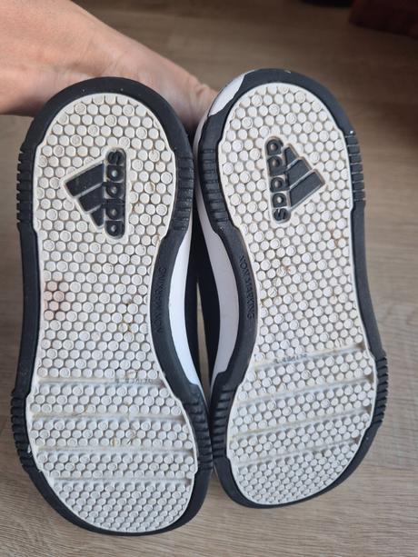 Celoročné tenisky adidas 32, adidas,32