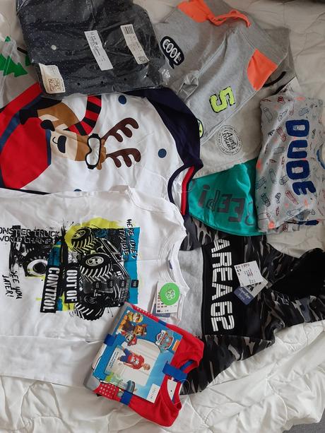 Balík oblečenia, 122–134