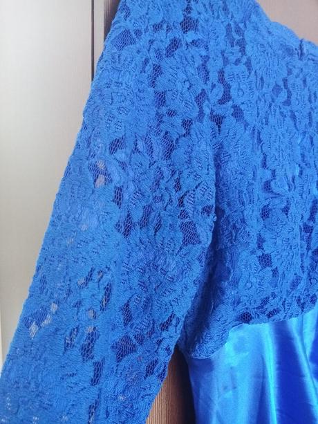 Dámske spoločenské šaty - kráľovská modrá, 40