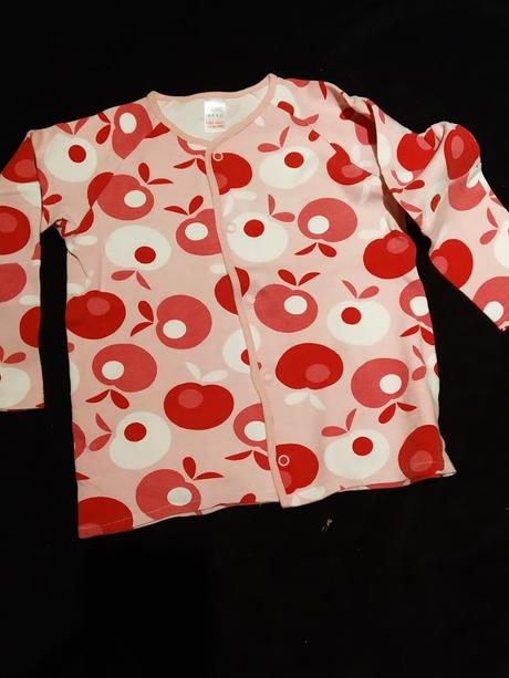 Pyžamko_vrchná časť, next,104