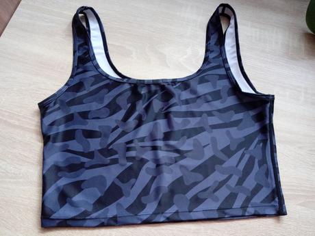 Sportova podprsenka, l