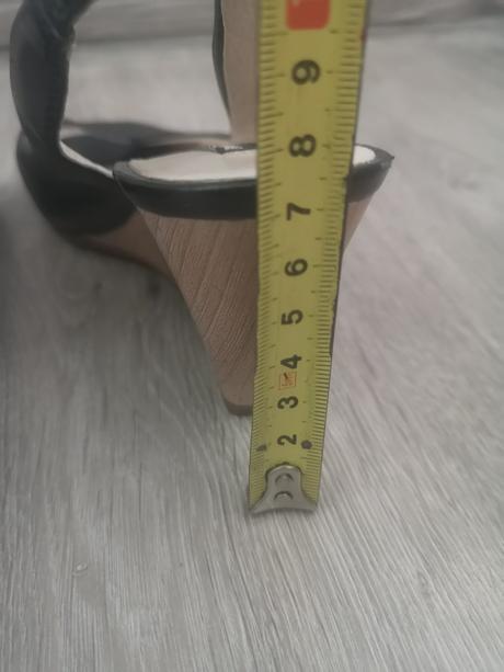 Sandále autograph 36-ky, 36