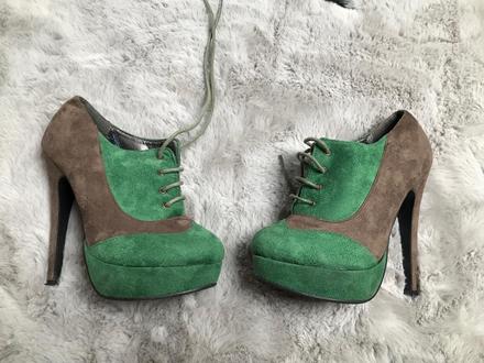 Kotnikove topanky 35, 35