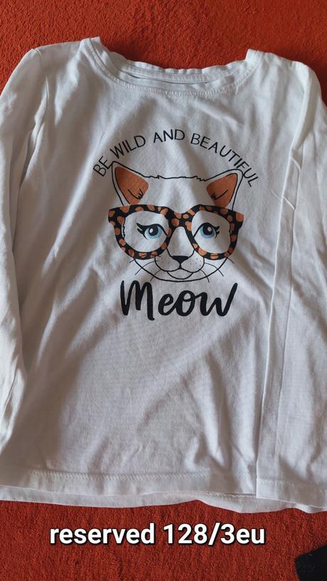 Tricko, reserved,128