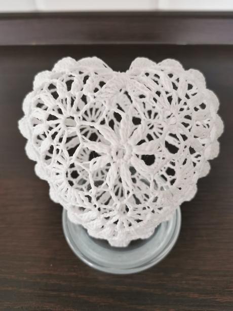 Háčkované srdiečko 3d, 