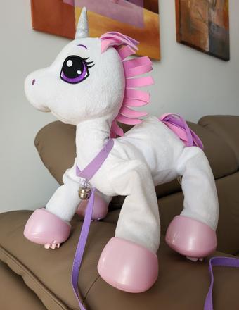 Interaktívny pony mighty mojo peppy pets walking, 