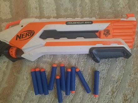 Nerf roughcut 2x4, 