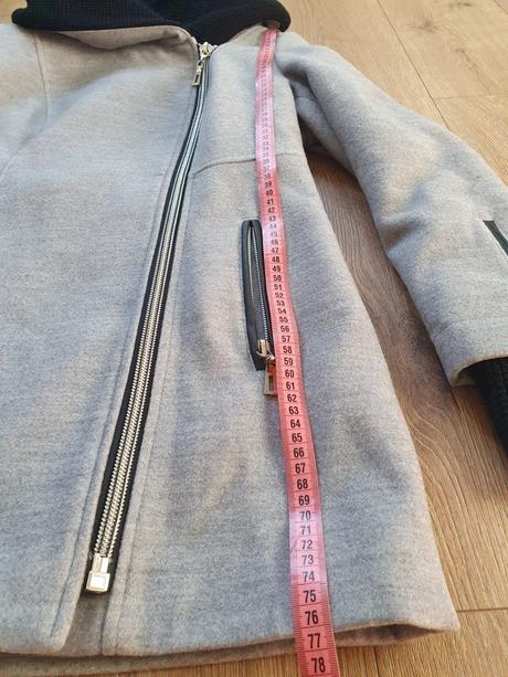 Zimný kabát, 44