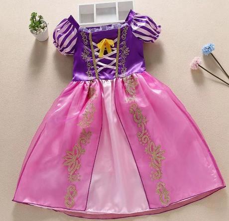 Kostým šaty doplnky na vlásku rapunzel locika nové, 