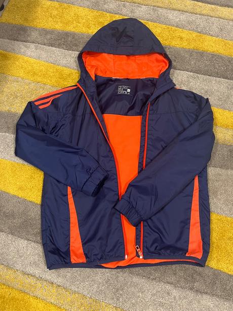 Chlapcenske vetrovky, 158