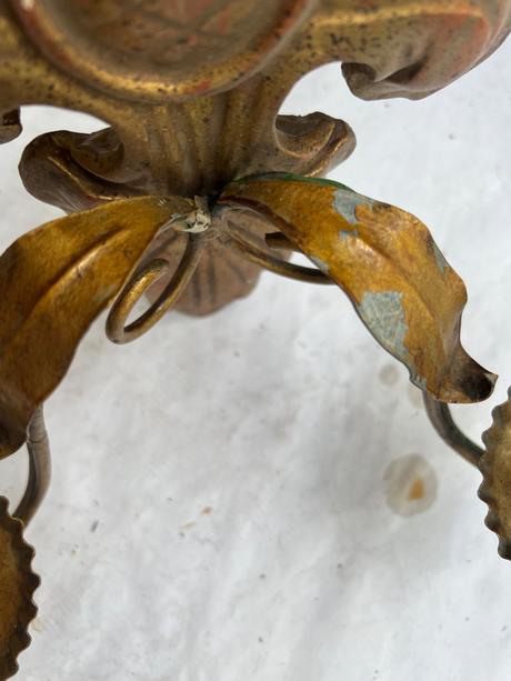 Vintage lampy v historickom style lampa,