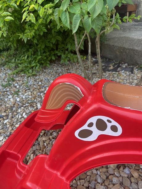 Plastový hojdací koník, 