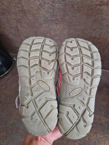 Tenisky keen, keen,30