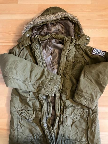 Fesacka zimna vetrovka, alive,164