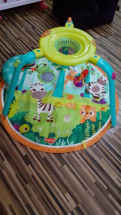 Hracia deka tiny love, 