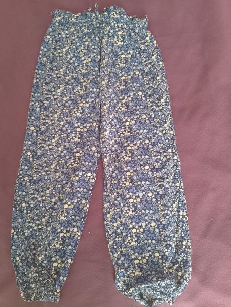 Letné nohavice, sinsay,140