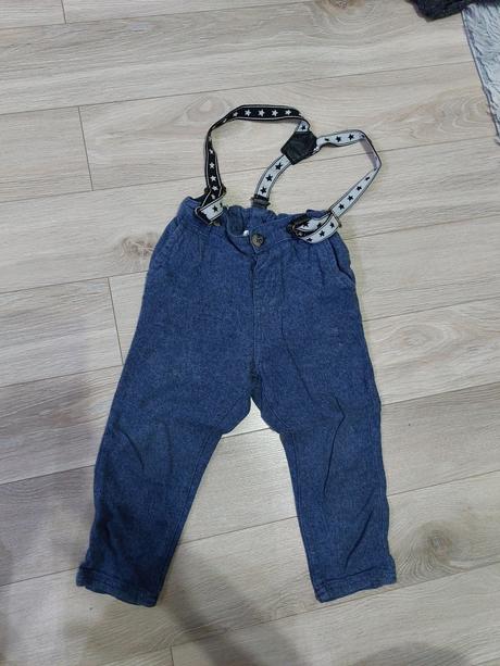 Nohavice s trakmi, 98