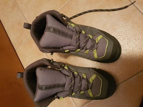 Topánky turisticke vysoké, quechua,34