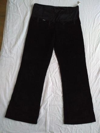 Tehotenské nohavice pre nižšiu postavu, s