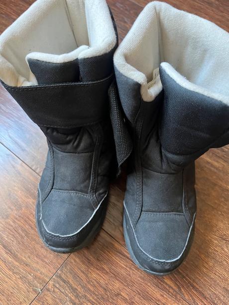 Snehule v dobrom stave, decathlon,36