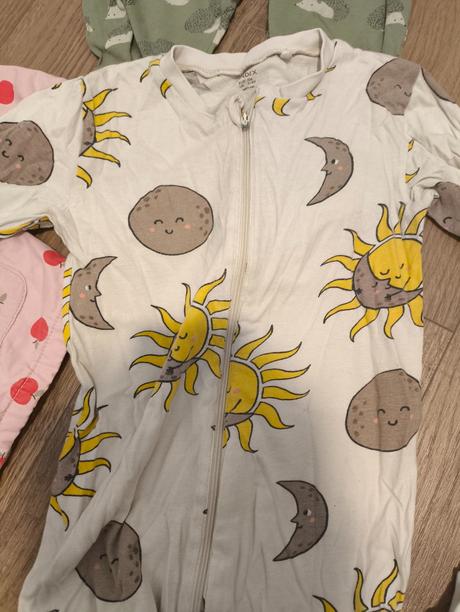 Balík oblečenia lindex 104, 104–116