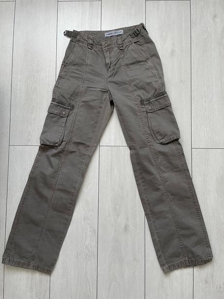 Kapsáčové nohavice, bershka,32