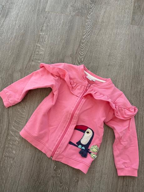 Mikina s volanmi, 98