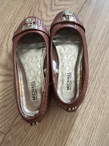 Veľmi pekne topánky zn. michael kors, michael kors,30