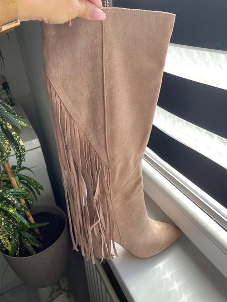 Dámske čižmy nové, 38