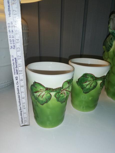 Keramický džbán na víno,