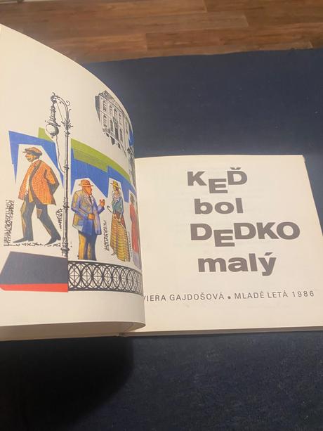 Stará krásna retro kniha keď bol dedko malý, 
