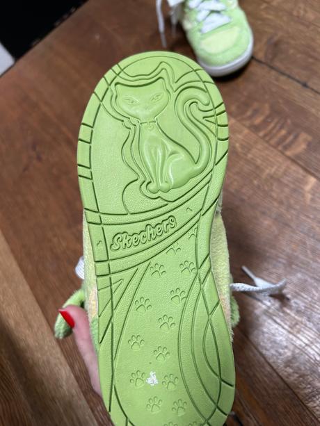 Topanky kotnikove, skechers,33