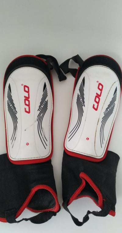 Futbalové chrániče colo, 