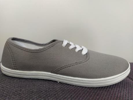 Tenisky, prezuvky, 43 / 44 / 45