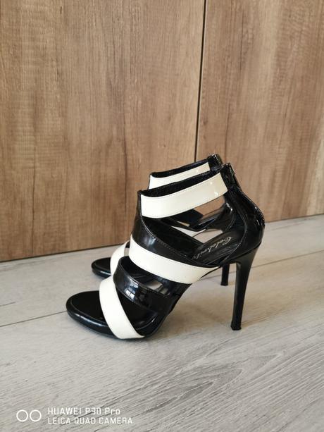 Dámske sandále, 37