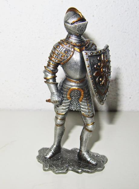 Rytier - figúrka pre zberateľa, 