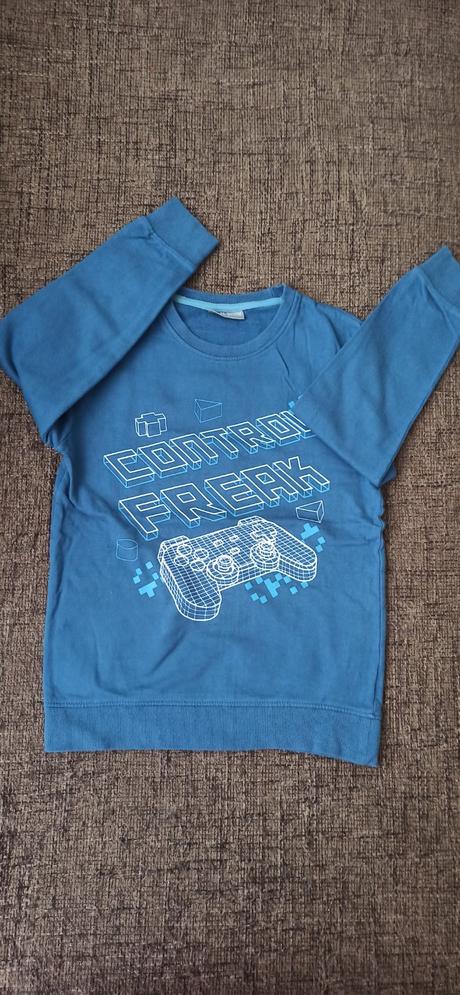 Modrá mikina destination, 134