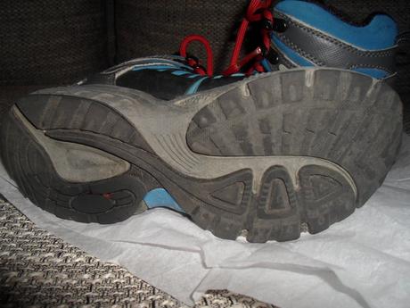 Turisticke topanky, 28