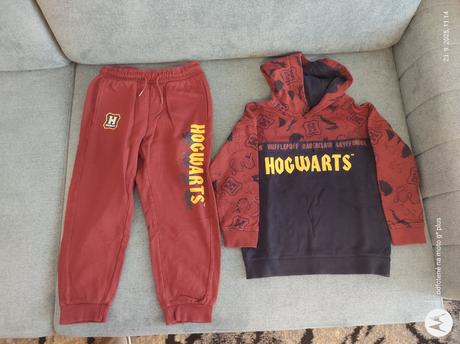 Predám teplákovú súpravu, pepco,116