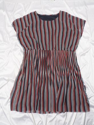 Kvalitné letné šaty adia, 52