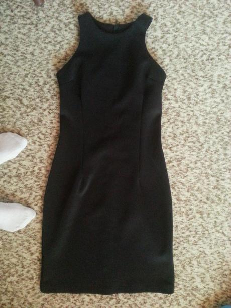 Elegantné čierne šaty, m