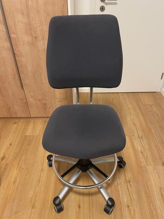 Predám detskú rastúcu stoličku,