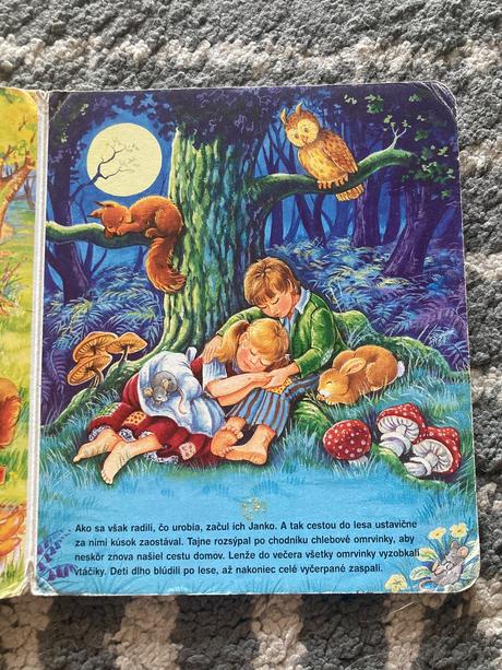 Snehulienka a medovníková chalúpka leporelá, 