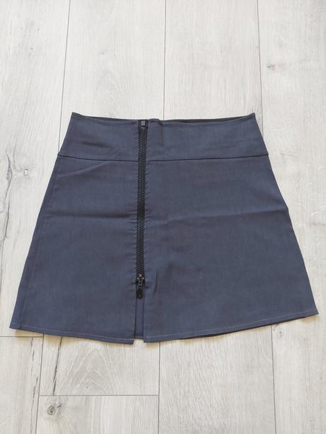 Sukňa na zips, s