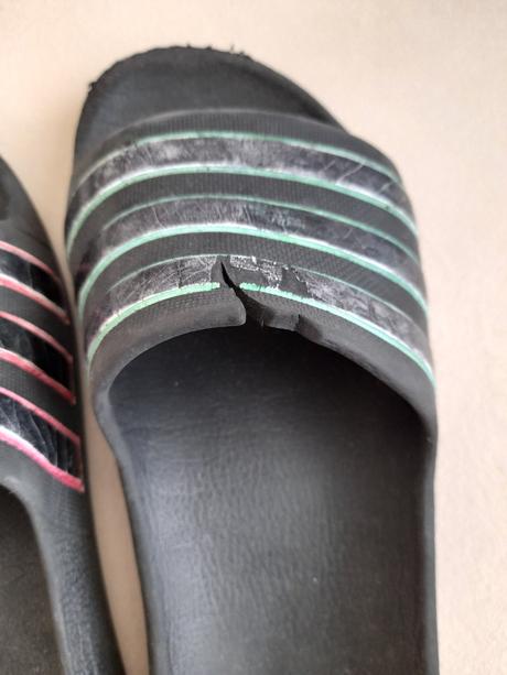 Šľapky, adidas,38
