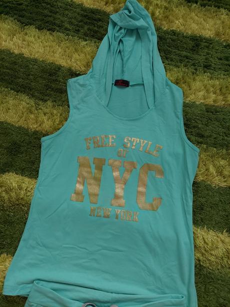 Tričko a trojštvrťové tepláky, xxl